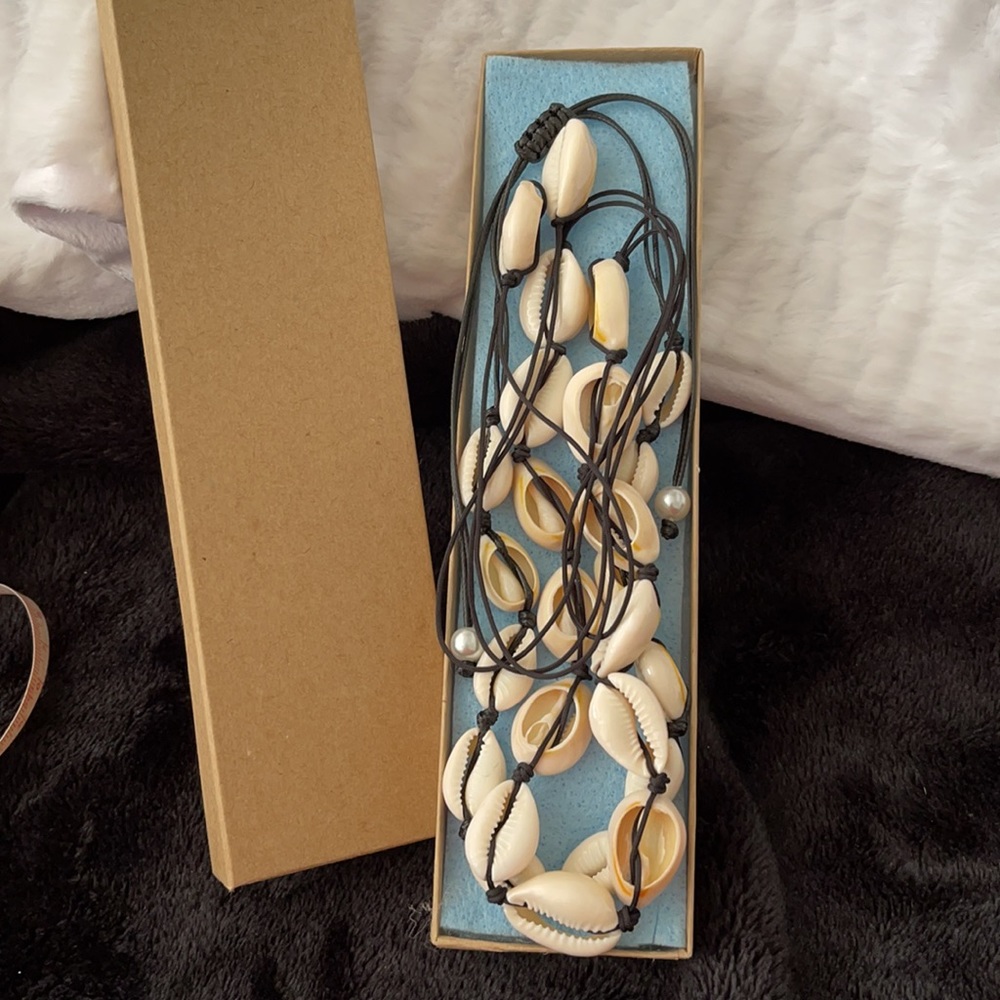 His & Her Cowrie Shell Necklace Set - Picture 11 of 11